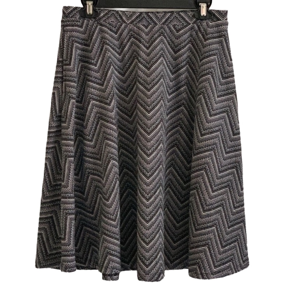 BOBEAU Women’s Black and White Print Pull On Midi Skirt Size: Large